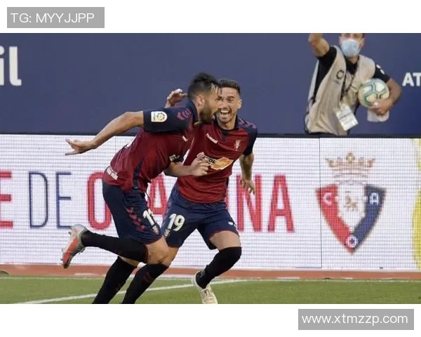 足球明星尼奥尔的传奇之路与辉煌成就揭秘